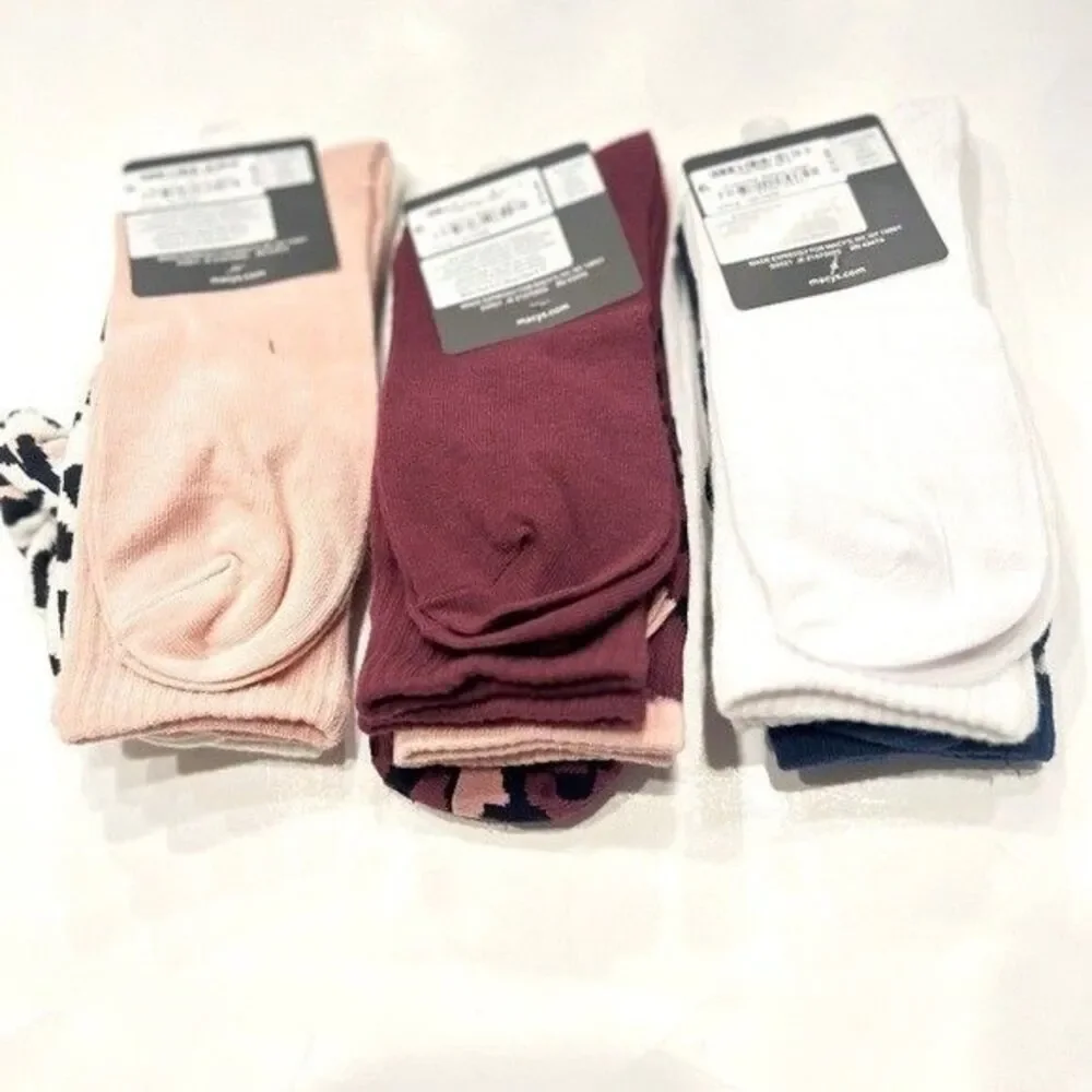 Bundle 6 socks and 3 scrunchies set Jenni  Pack Tie Dye size 9-11